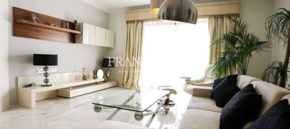 3 غرف نوم بانتهاوس في Sliema, Malta رقم 8755 7