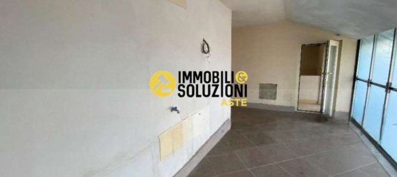 Квартира с 3 комнатами в Аббиатеграссо, Италия № 2537 19