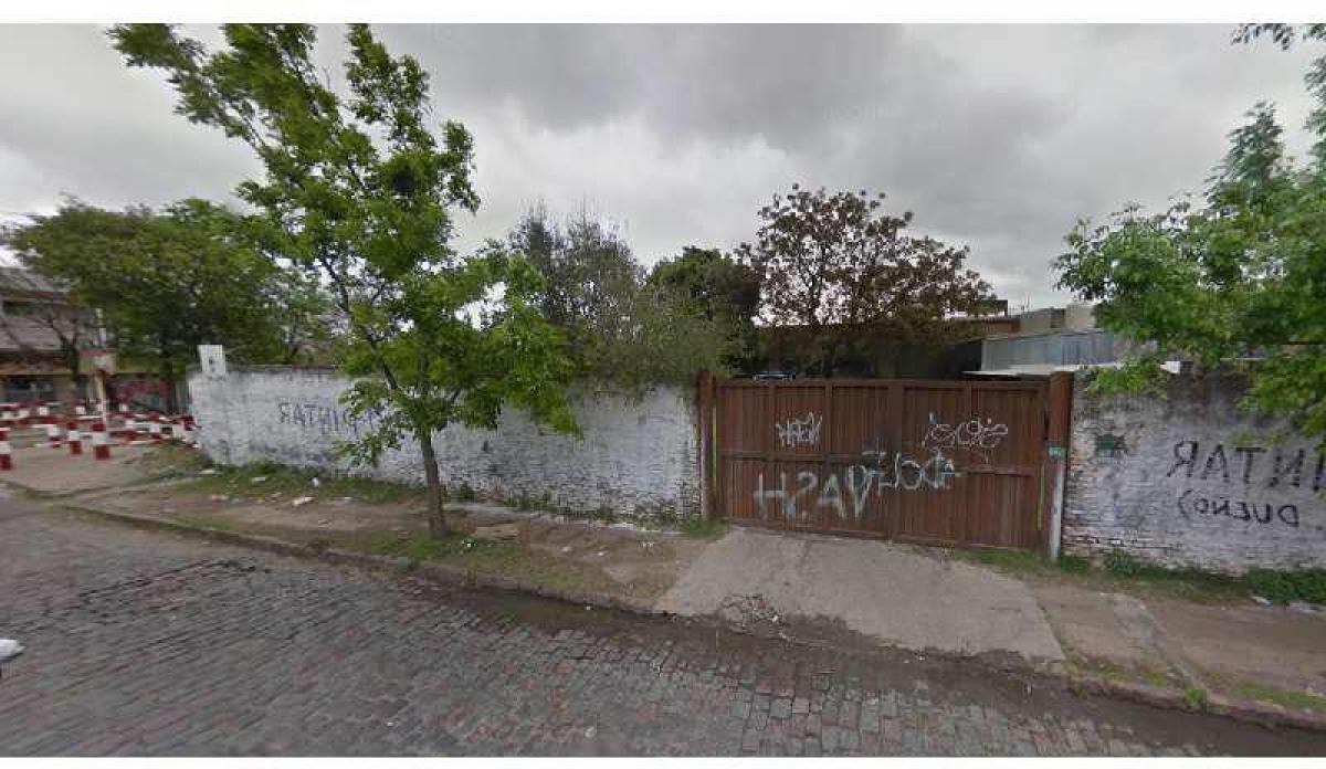  Land in San Fernando, Argentina No. 121797