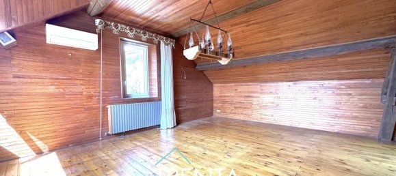 3 bedrooms House in Coublevie, France No. 197841 10