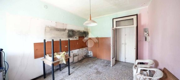 2 Schlafzimmer Villa in Sovico, Italy, Nr. 296808 10