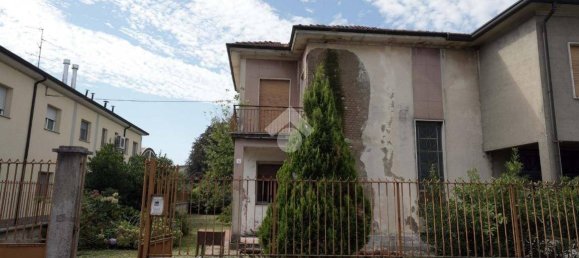 2 Schlafzimmer Villa in Sovico, Italy, Nr. 296808 4