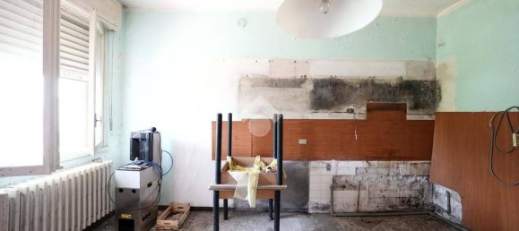 2 Schlafzimmer Villa in Sovico, Italy, Nr. 296808 16