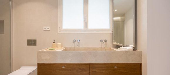 3 bedrooms Apartment in Madrid, Spain No. 77733 19