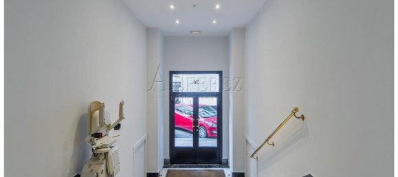 3 bedrooms Apartment in Madrid, Spain No. 77733 35