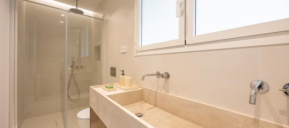 3 bedrooms Apartment in Madrid, Spain No. 77733 30