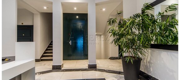 3 bedrooms Apartment in Madrid, Spain No. 77733 34