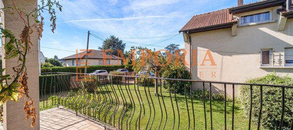 Casa de 3 dormitorios en Illzach, France No. 94631 4