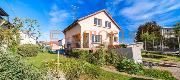 Casa de 3 dormitorios en Illzach, France No. 94631 2