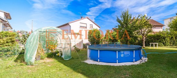 Casa de 3 dormitorios en Illzach, France No. 94631 3