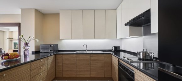 Apartamento T1 em District 1, Vietnam N.º 13858 3