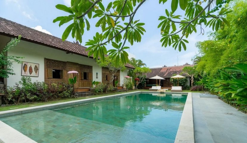10 chambres villa à louer à Seminyak, Badung, Bali, Indonesia № 2906