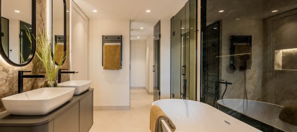 3 chambres Appartement à Estepona, Spain No. 117698 7