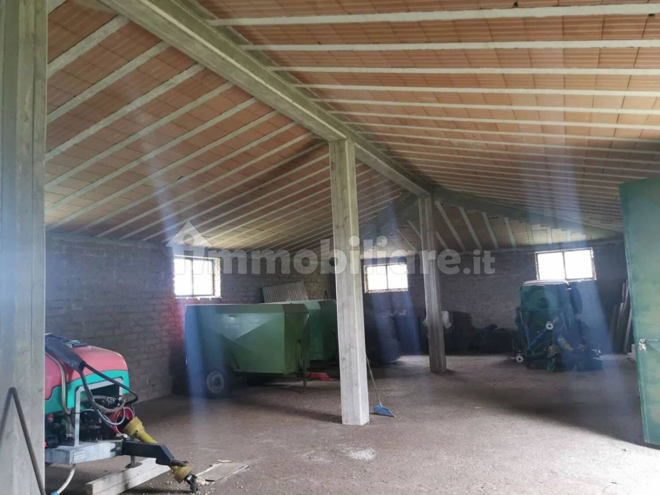 Grundstück in Trevignano Romano, Italy 16000m², Nr. 327663