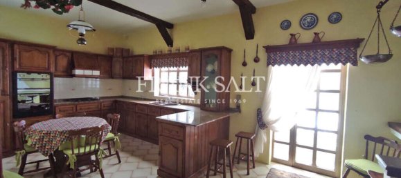 Casa de 3 dormitorios en Naxxar, Malta No. 7552 5