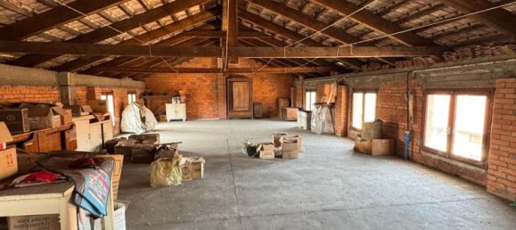 5 chambres Maison à Vigliano Biellese, Italy No. 328509 3