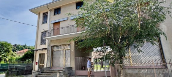 5 chambres Maison à Vigliano Biellese, Italy No. 328509 2