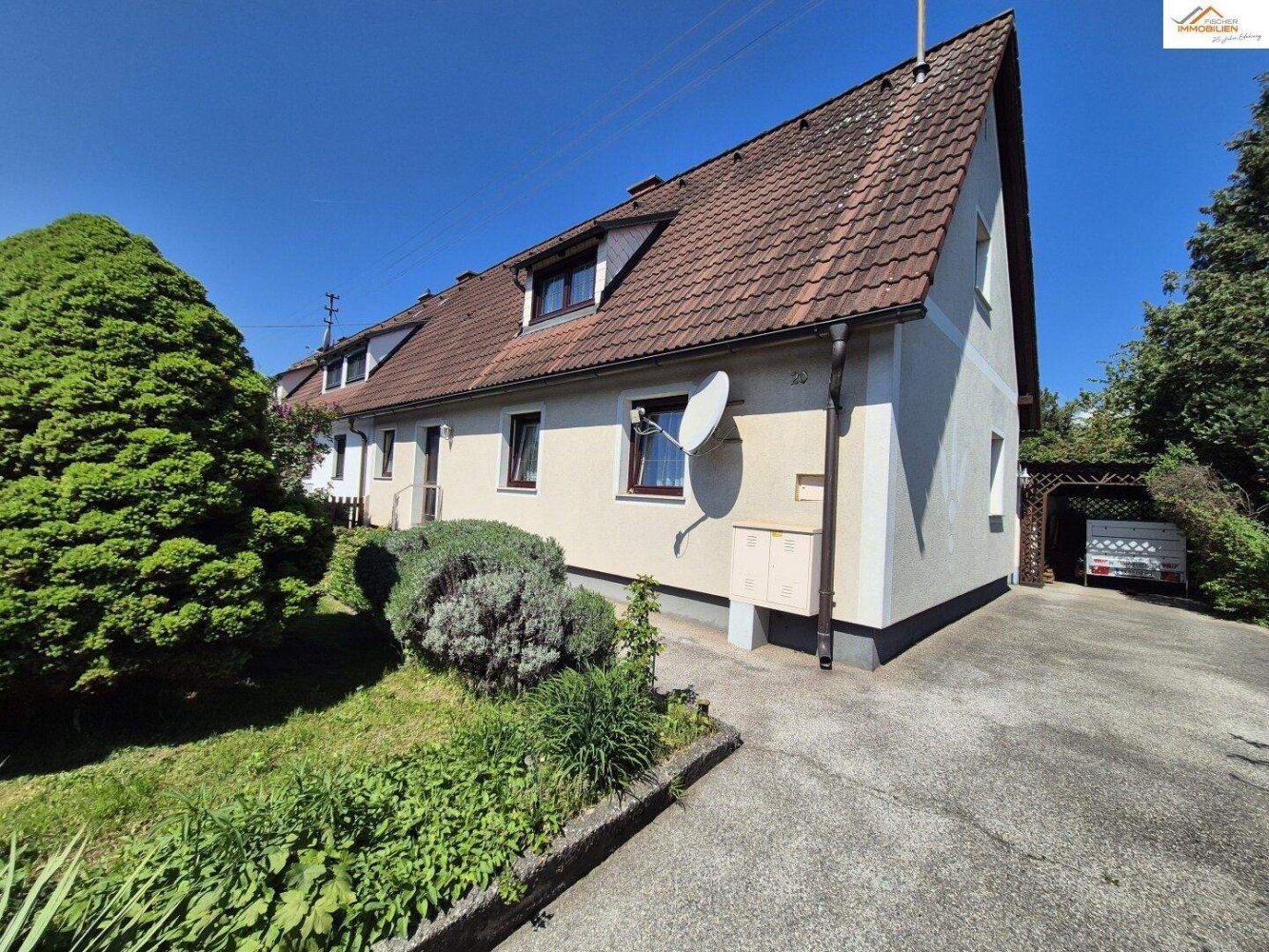 Adosado de 4 habitaciónes en Ternitz, Austria No. 251321