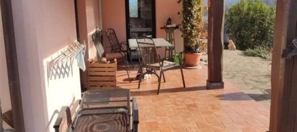 Дом с 7 комнатами в Аулла, Италия № 87099 2