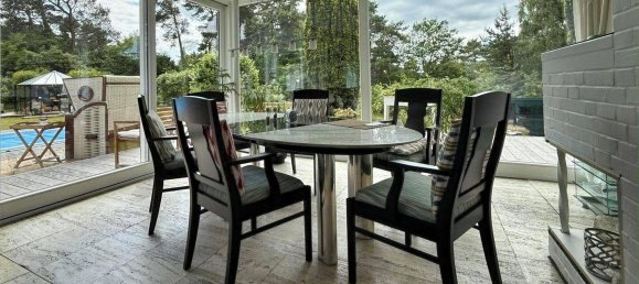 Bungalow de 7 divisões em Harburg, Germany N.º 242707 10