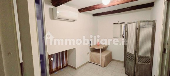Apartamento T2 em Naples, Italy N.º 102661 18