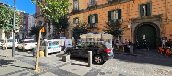 Apartamento T2 em Naples, Italy N.º 102661 23