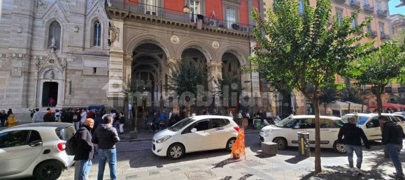 Apartamento T2 em Naples, Italy N.º 102661 24