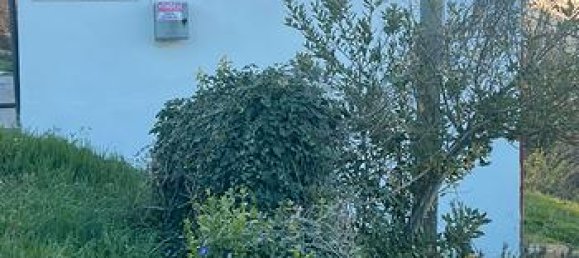 Земельный участок 140м² в Урбино, Италия № 251500 3