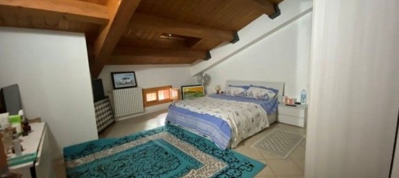 4 غرف نوم شقة في Crevalcore, Italy رقم 381509 2