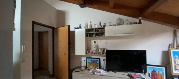 4 غرف نوم شقة في Crevalcore, Italy رقم 381509 8