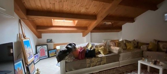 4 غرف نوم شقة في Crevalcore, Italy رقم 381509 10