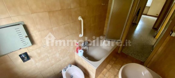 2 bedrooms Apartment in Vercelli, Italy No. 333387 6