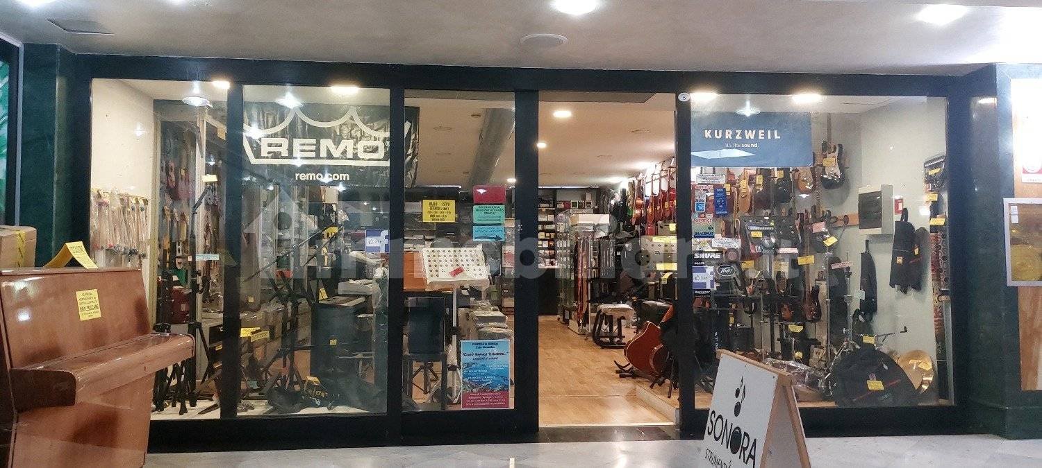 1-Zimmer Gewerbliche Immobilie in Latina, Italy, Nr. 108429