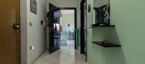 2 chambres Appartement à Caserta, Italy No. 201345 5
