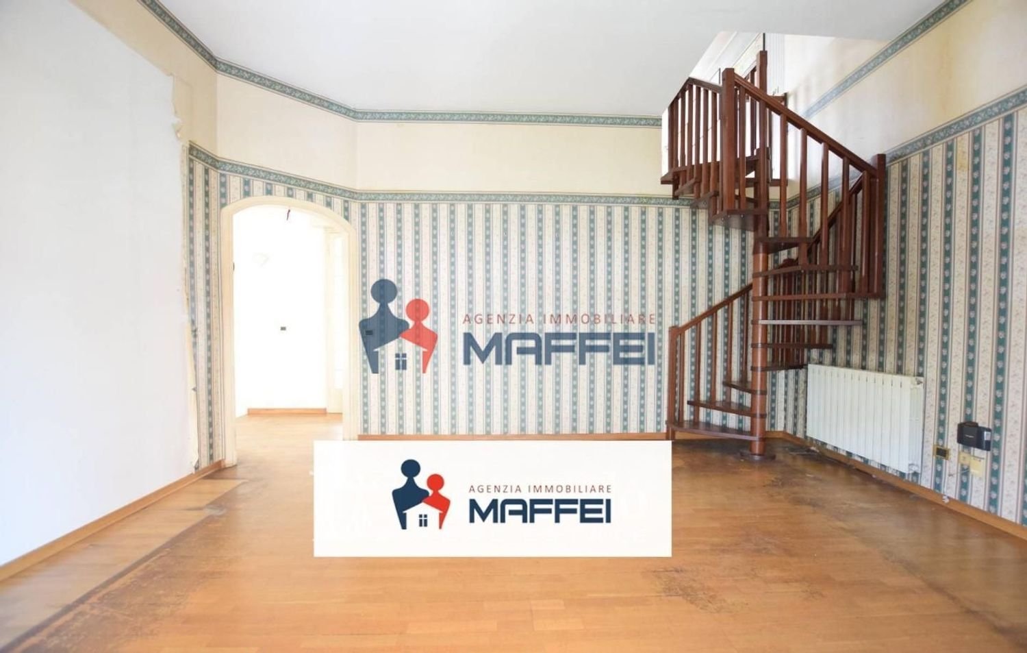 9 bedrooms House in Viareggio, Italy No. 311600