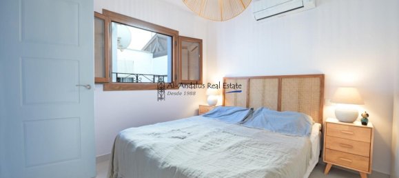 Adosado de 2 dormitorios en Caleta de Vélez, Spain No. 104757 3