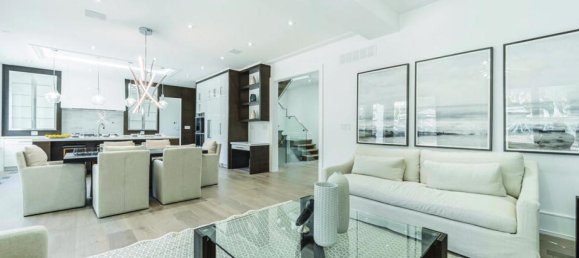 6 bedrooms House in Oakville, Canada No. 650 10