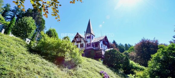 12 Schlafzimmer Villa in Brunate, Italy, Nr. 64967 18