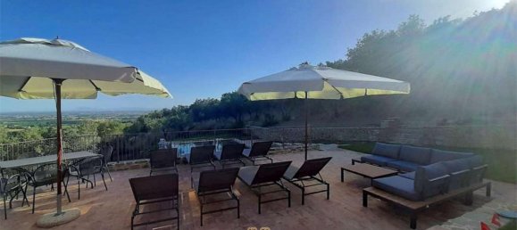 5 Schlafzimmer Villa in Cortona, Italy, Nr. 531 8