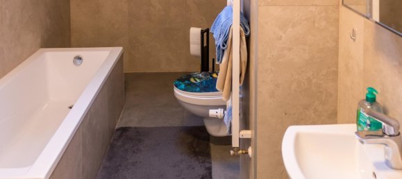 Edificio de 8 habitaciónes en Jena, Germany No. 34991 23