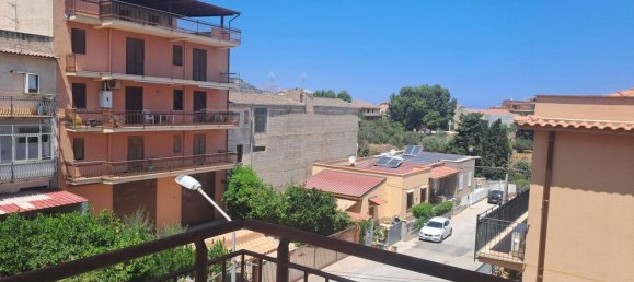 4-salle Appartement à Castellammare del Golfo, Italy No. 258759 12