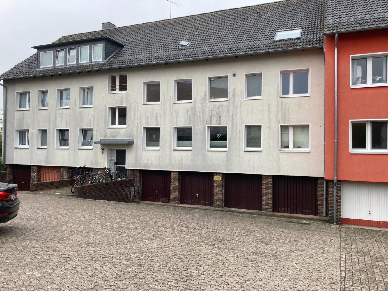  Parking in Hanover, Germany No. 291587