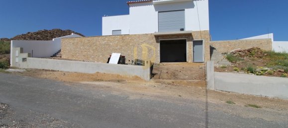 3 bedrooms Villa in Loule, Portugal No. 112380 2