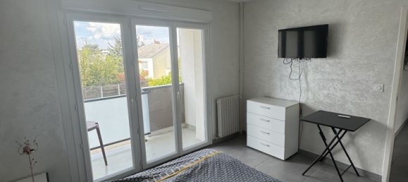 2 Schlafzimmer Wohnung in Saint-Jean-de-la-Ruelle, France, Nr. 75045 8
