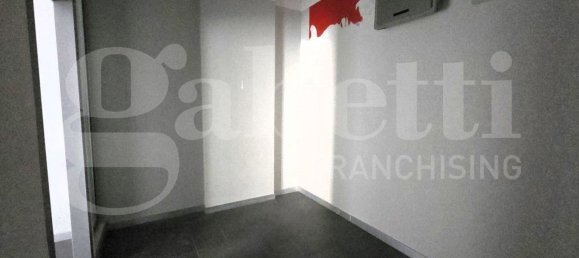 Офис 151м² в Изерния, Италия № 279574 29