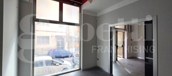 Офис 151м² в Изерния, Италия № 279574 23