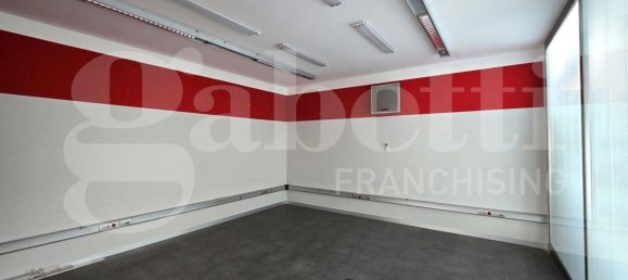 Офис 151м² в Изерния, Италия № 279574 25