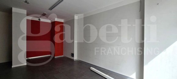 Офис 151м² в Изерния, Италия № 279574 20