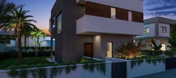 Дом с 3 спальнями в Агиос Тихонас, Кипр № 7595 4