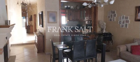 Квартира с 3 спальнями в Виктория, Мальта № 3106 9